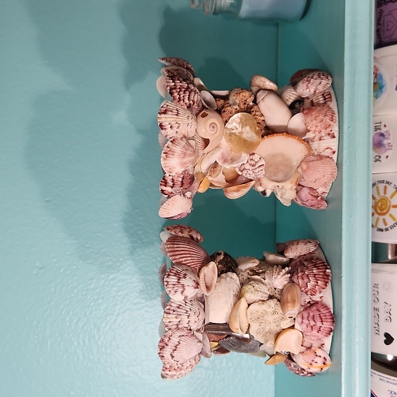 Hand Crafted Sea Shell Accented Candle Holders with Candles Set - Picture 4 of 10